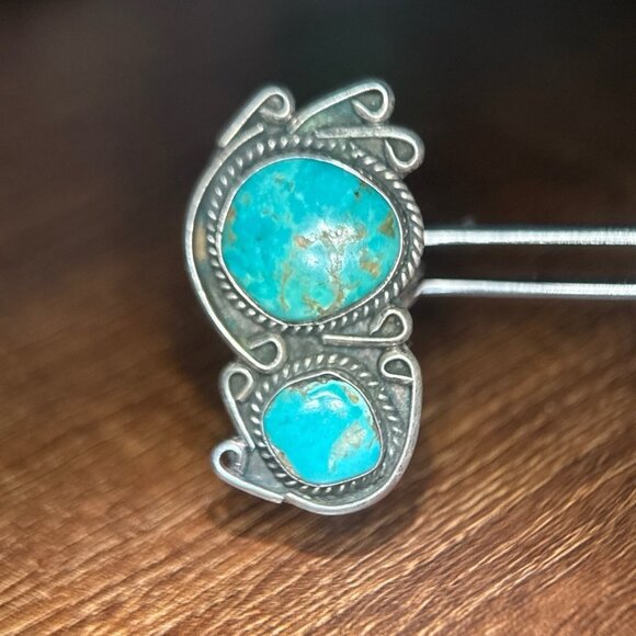 Large 2-Turquoise Silver Ring - Picture 4 of 8